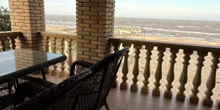 Махачкала: Коттедж Шатэ