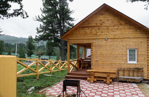 Онгудайский район: Отель Кедр Золотой