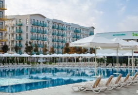 Отель Город Mira Family Resort&SPA Anapa Miracleon в Краснодарском крае