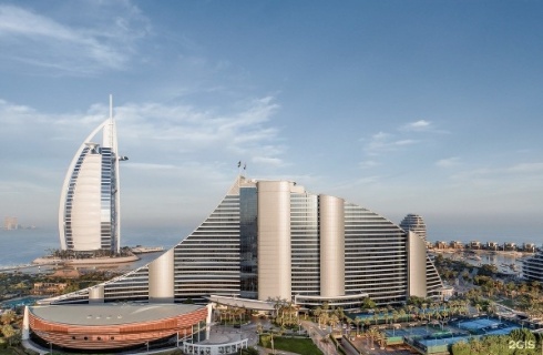 Dubai: Отель Jumeirah Beach