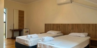 Гудаута: Гостевой дом Нина