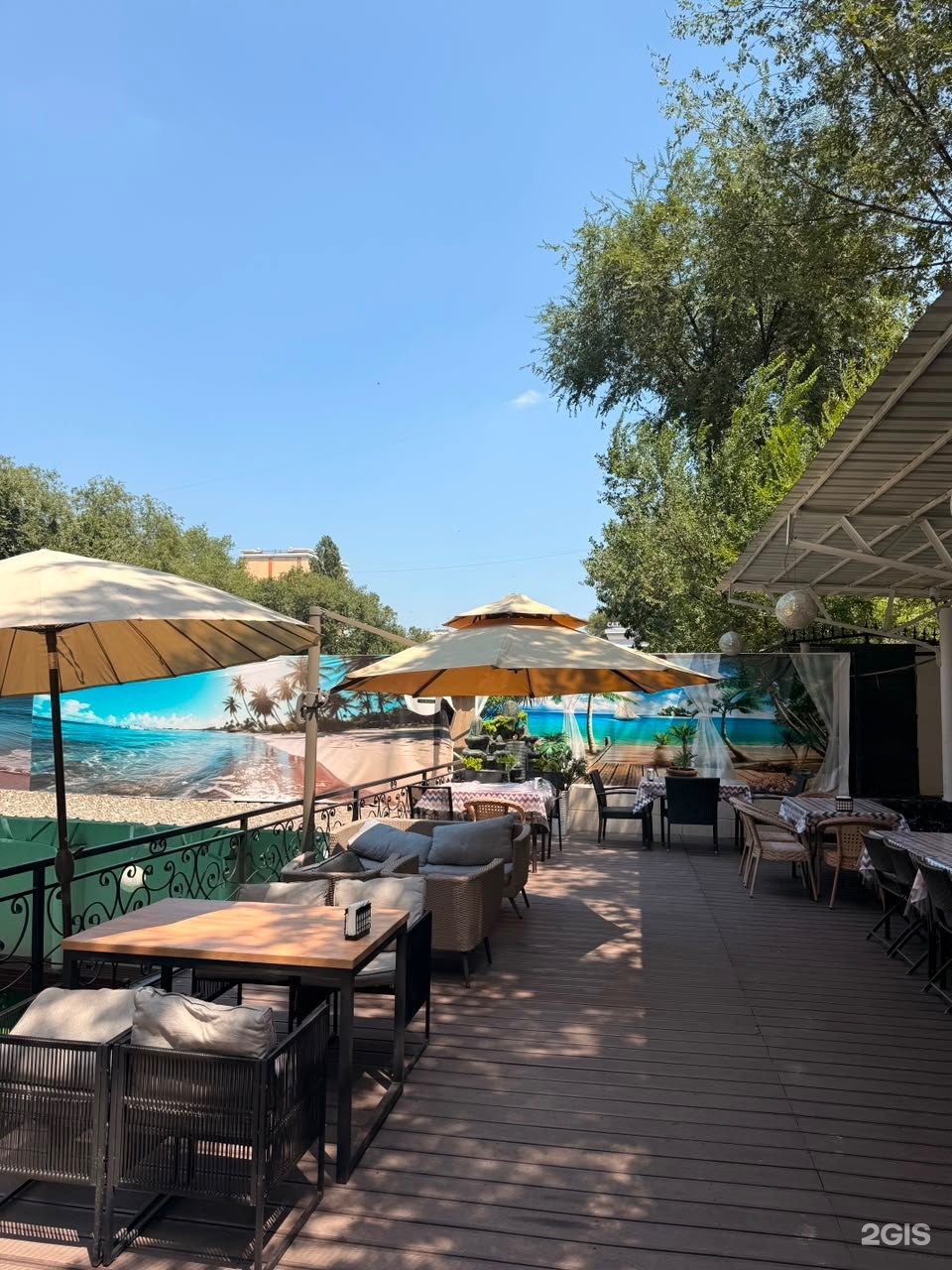 Le’thai pool spa