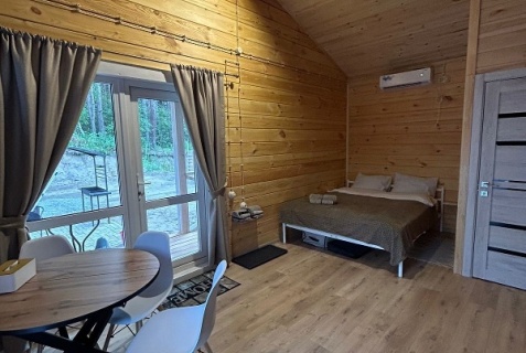 Бийск: Коттедж Хвоинка