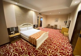 Отель Casino Lisbon Hotel в Бишкеке