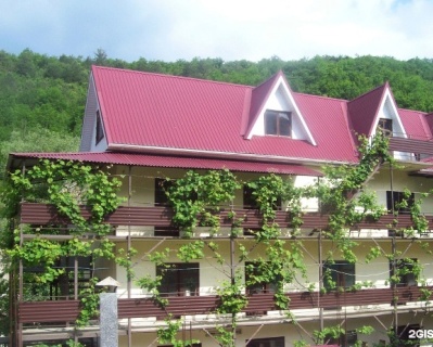 Сочи: Гостевой дом У реки