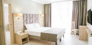 Анапа: Отель Эмеральдика