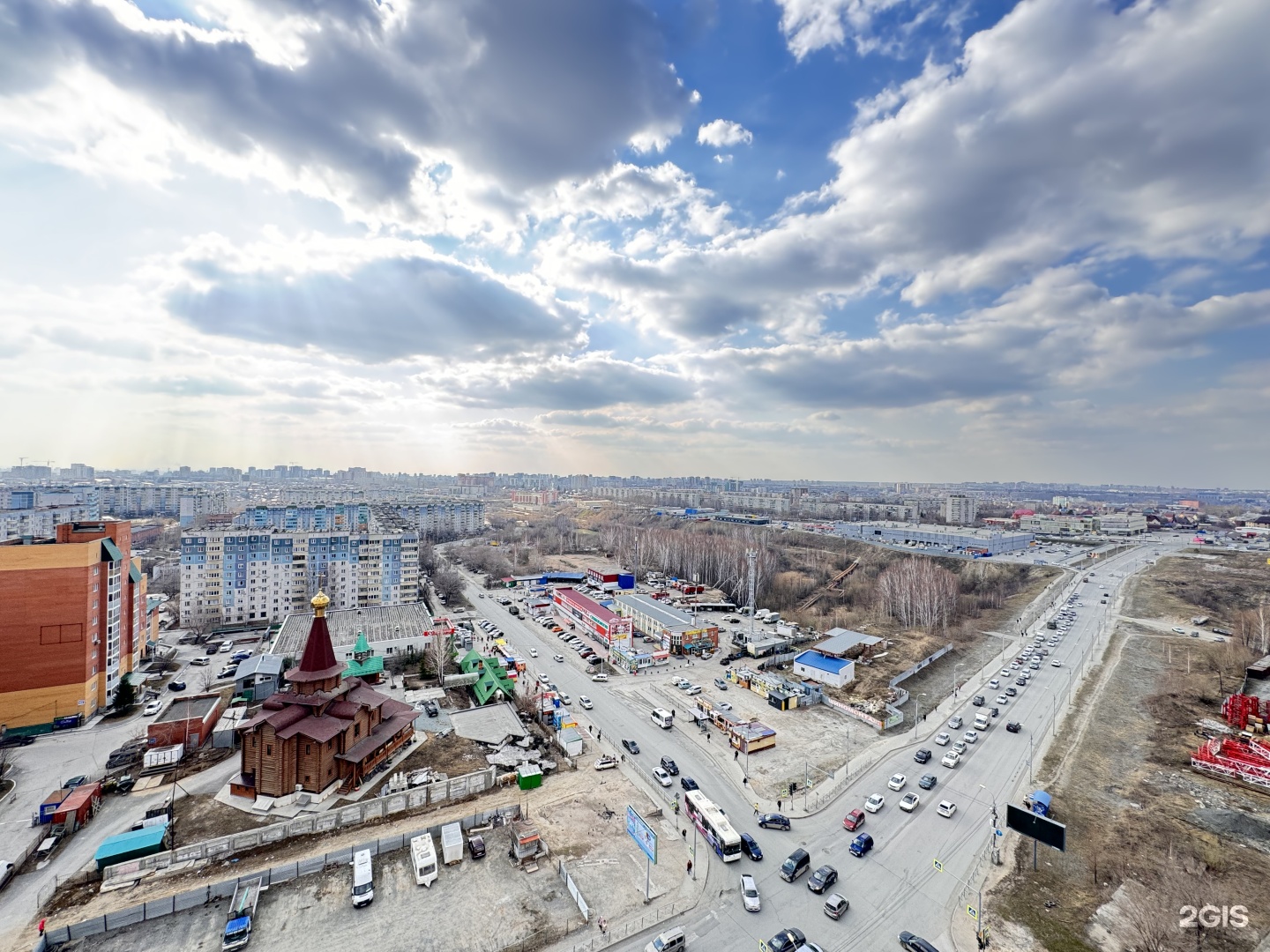 Новосибирск: Апартаменты Hugge Place