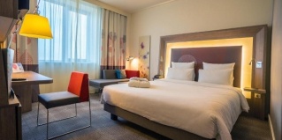 Алматы: Отель Novotel Almaty city center