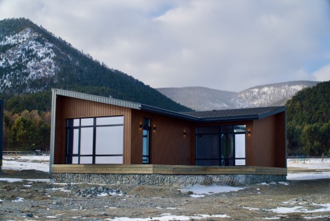 Большое Голоустное: Глэмпинг Улигер